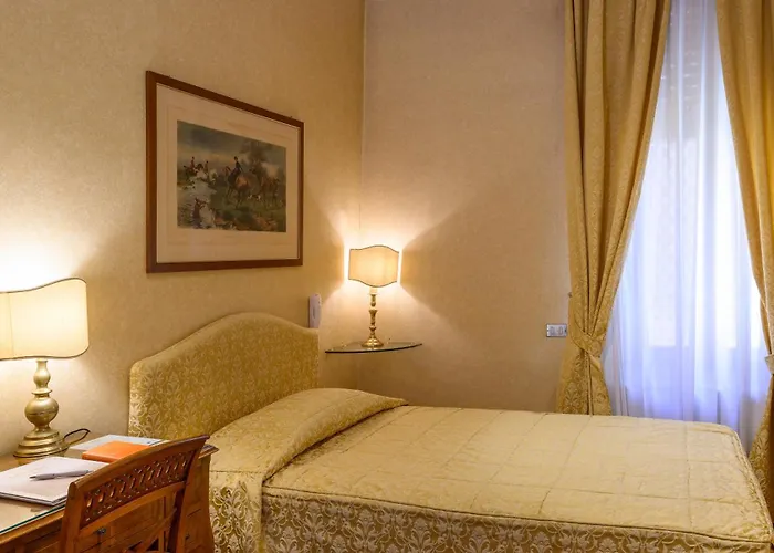 ポスタ ホテル 4*