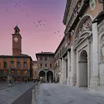 Posta מלון 4*